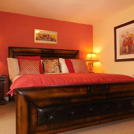 Crystal Springs Отель типа 