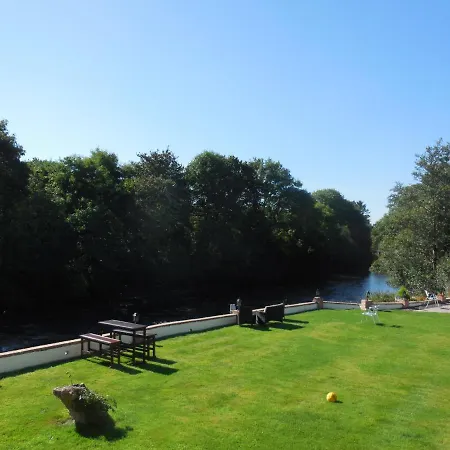 Nocleg ze śniadaniem Crystal Springs 3*