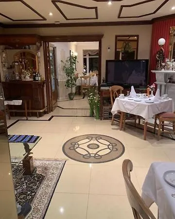 住宿加早餐酒店 水晶之春食宿酒店 3*