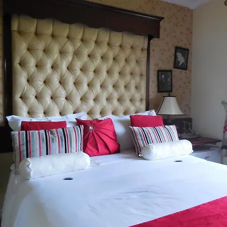 Crystal Springs Couette-café