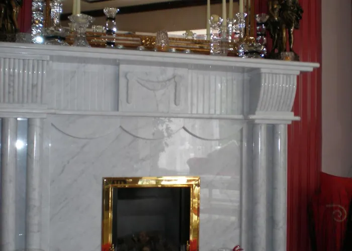 ベッド・アンド・ブレックファスト クリスタル スプリングス 3*