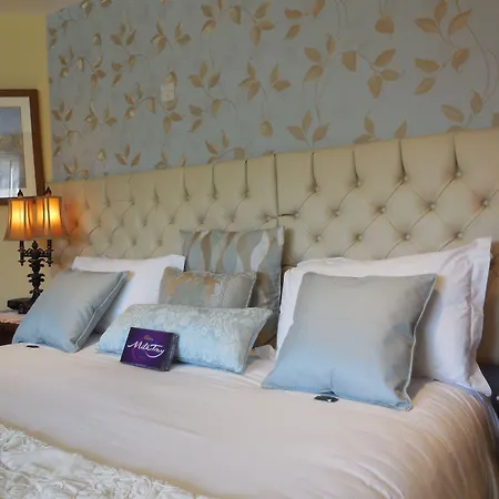 Crystal Springs Alojamento de Acomodação e Pequeno-almoço 3*