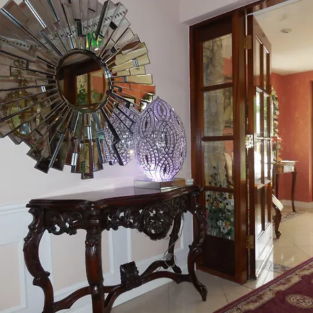 Crystal Springs Alojamento de Acomodação e Pequeno-almoço