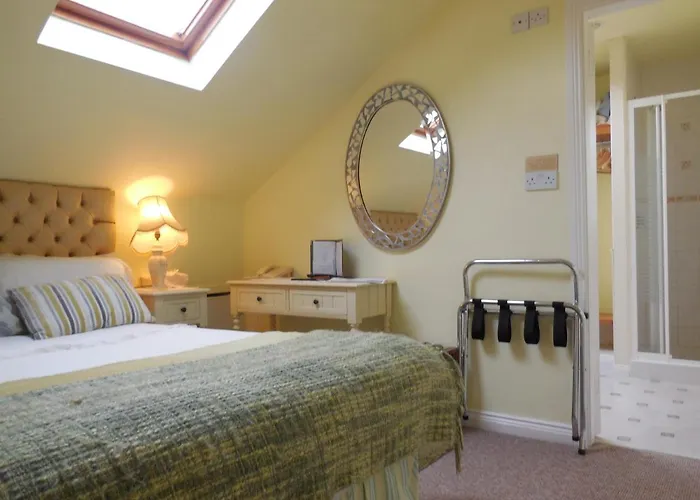 Crystal Springs Bed & Breakfast 3*